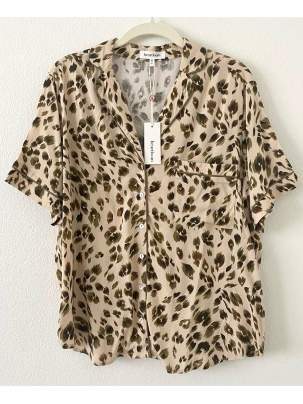 Heartloom Beige Leopard-Print Button Shirt Size M